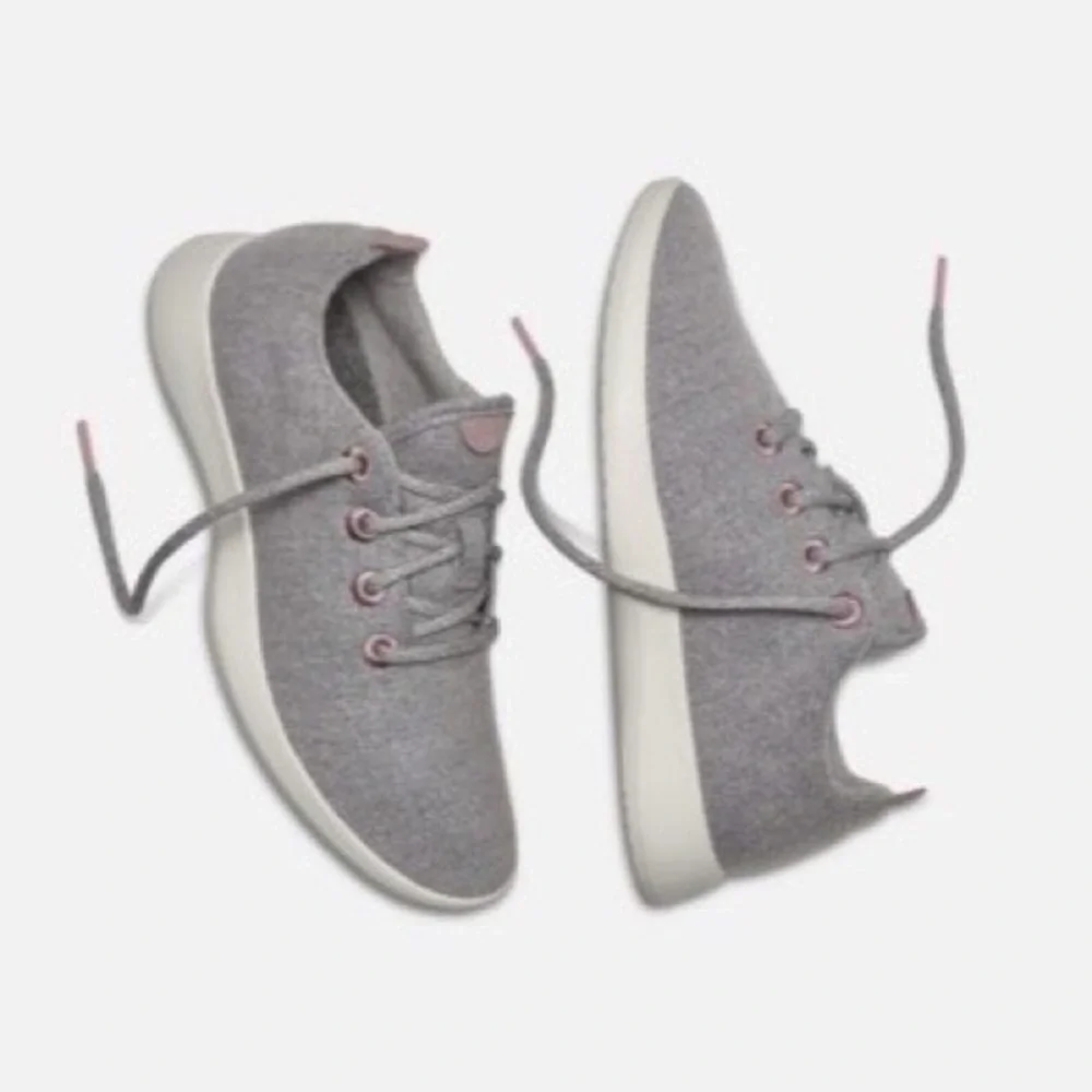 Allbirds x Outdoor Voices Men’s Wool Runners - Picture 11 of 13